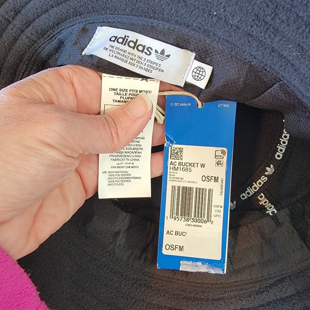 NWT Adidas Adicolor Gatorade Classic Winter Bucket Hat Black Fleece Logo OS - Picture 5 of 5